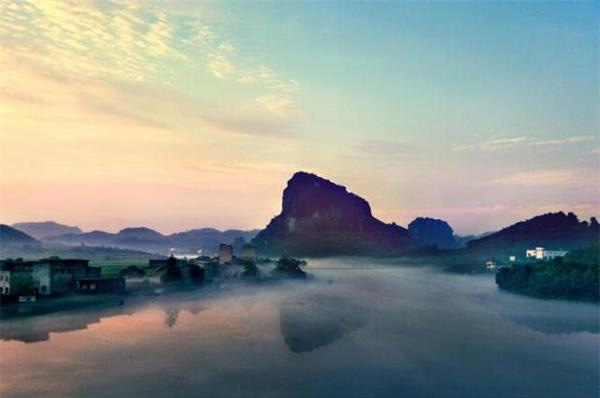 到郴州不知如何玩? 红龙扑克小编来为您推荐！