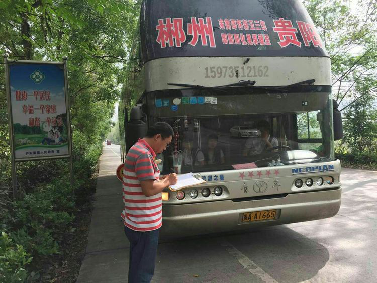 活跃在一线岗位的稽查中队